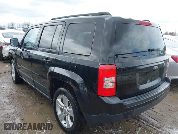 2013 Jeep Patriot Latitude with VIN 1C4NJPFB9DD137649, listed as a IAAI auction lot 42026647 with 130,307 mi miles and . Bid and sale history available at carsss.com. Image 3.