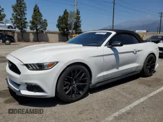 2017 Ford Mustang V6 z VIN 1FATP8EM5H5498266, wystawiony jako Copart lot #59552375 z przebiegiem 39 069 mil mil oraz Szkoda całkowita • Salvage title. Historia ofert i sprzedaży dostępna na DreamBid. Obrazek 1.