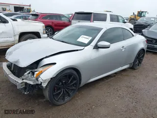 2010 Infiniti G37 Convertible with VIN JN1CV6FE2AM352188, listed as a IAAI auction lot 41948884 with 1 mi miles. Bid and sale history available at carsss.com. Image 16.
