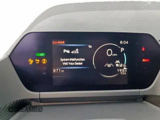 2024 Subaru Solterra Premium z VIN JTMABABA4RA063314, wystawiony jako Copart lot #59511835 z przebiegiem 871 mil mil oraz Szkoda całkowita • Salvage title. Historia ofert i sprzedaży dostępna na DreamBid. Obrazek 9.
