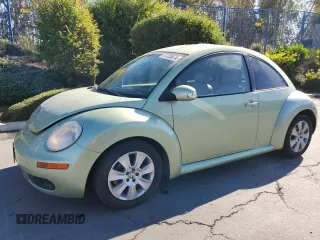2009 Volkswagen New Beetle Coupe S with VIN 3VWPW31C19M518360, listed as a Copart auction lot 81329574 with 126,908 mi miles and Clean Title. Bid and sale history available at carsss.com. Image 1.