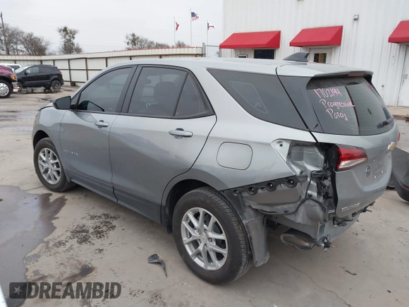 2024 Chevrolet Equinox LS z VIN 3GNAXSEG9RL205583, wystawiony jako IAAI lot #41403166 z przebiegiem 20 199 mil mil oraz . Historia ofert i sprzedaży dostępna na DreamBid. Obrazek 3.