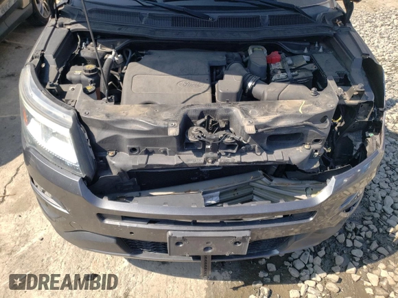 2017 Ford Explorer XLT с VIN 1FM5K8D81HGB18636, выставлен на аукционе Copart как лот 70666574 с пробегом 185 706 миль миль и На запчасти • Non repairable. История ставок и продаж доступна на DreamBid. Изображение 12.