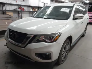 2019 Nissan Pathfinder SV with VIN 5N1DR2MN4KC597241, listed as a IAAI auction lot 41940164 with 137,016 mi miles and . Bid and sale history available at DreamBid. Image 2.