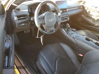 2020 Toyota Supra 3.0 with VIN WZ1DB4C03LW034032, listed as a Copart auction lot 46496385 with 26,119 mi miles and Clean title. Bid and sale history available at DreamBid. Image 8.