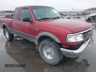 1997 Ford Ranger XLT with VIN 1FTCR15XXVPA27008, listed as a IAAI auction lot 41731941 with 147,827 mi miles. Bid and sale history available at carsss.com. Image 1.