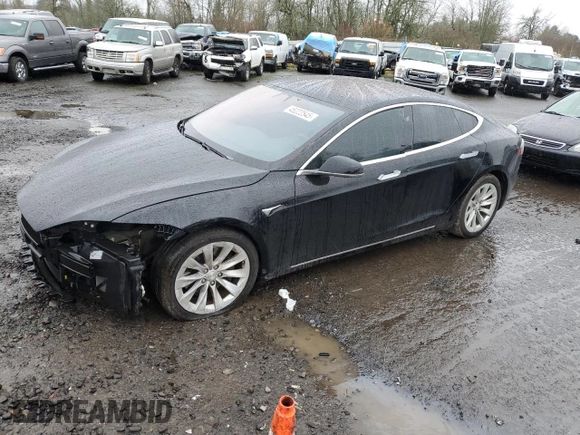 2018 Tesla Model S 75D с VIN 5YJSA1E26JF261691, выставлен на аукционе Copart как лот 45222545 с пробегом 121 600 миль миль и Списание • Salvage title. История ставок и продаж доступна на DreamBid. Изображение 1.