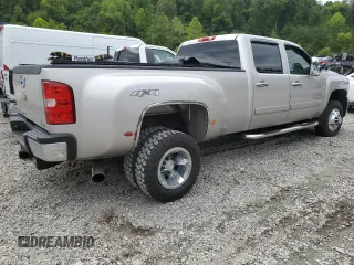 2008 Chevrolet Silverado 3500HD DRW LTZ with VIN 1GCJK33608F165622, listed as a Copart auction lot 68082424 with 0 mi miles and Salvage Title. Bid and sale history available at carsss.com. Image 3.