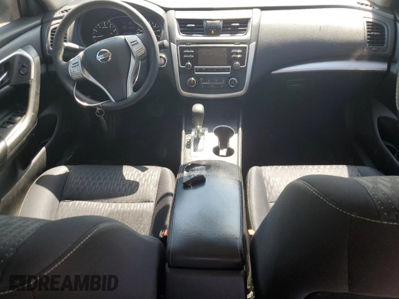 2017 Nissan Altima SR z VIN 1N4AL3AP2HC146392, wystawiony jako Copart lot #57625665 z przebiegiem 153 736 mil mil oraz Szkoda całkowita • Salvage title. Historia ofert i sprzedaży dostępna na DreamBid. Obrazek 8.