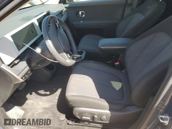 2024 Hyundai Ioniq 5 SE z VIN KM8KMDDF3RU296023, wystawiony jako Copart lot #53739965 z przebiegiem 5 145 mil mil oraz Szkoda całkowita • Salvage title. Historia ofert i sprzedaży dostępna na DreamBid. Obrazek 7.