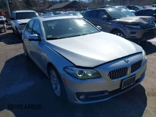 2015 BMW 5 Series 535i xDrive with VIN WBA5B3C59FD542981, listed as a IAAI auction lot 41691880 with 118,851 mi miles. Bid and sale history available at carsss.com. Image 1.