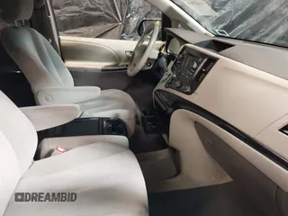 2011 Toyota Sienna LE AAS с VIN 5TDKK3DC2BS025698, выставлен на аукционе IAAI как лот 41472958 с пробегом 150 699 миль миль и . История ставок и продаж доступна на DreamBid. Изображение 5.