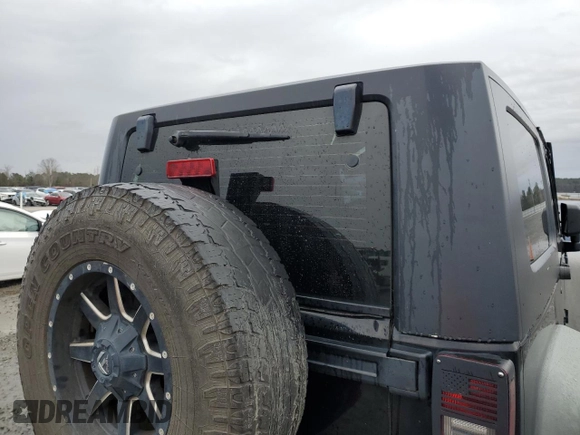 2009 Jeep Wrangler X with VIN 1J4FA241X9L735743, listed as a Copart auction lot 48109455 with 232,110 mi miles and Salvage Title. Bid and sale history available at DreamBid. Image 10.