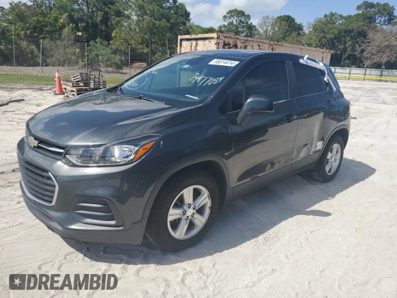 2020 Chevrolet Trax LS z VIN 3GNCJKSBXLL201326, wystawiony jako Copart lot #58873515 z przebiegiem Nie podano mil oraz Nie do naprawy • Non repairable. Historia ofert i sprzedaży dostępna na DreamBid. Obrazek 1.