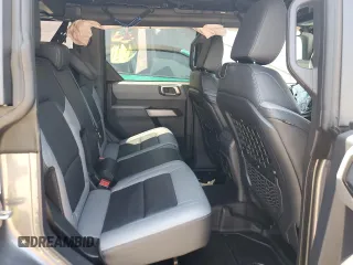 2023 Ford Bronco с VIN 1FMEE5DH2PLB21489, выставлен на аукционе Copart как лот 60690365 с пробегом 14 326 миль миль и Списание • Salvage title. История ставок и продаж доступна на DreamBid. Изображение 11.