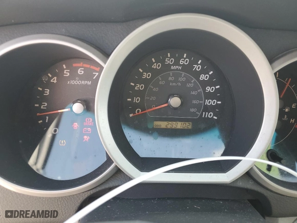 2007 Toyota 4Runner SR5 with VIN JTEBU14R070128515, listed as a Copart auction lot 44104995 with 299,102 mi miles and Salvage Title. Bid and sale history available at carsss.com. Image 9.