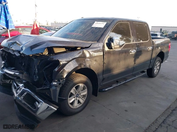 2018 Ford F-150 XL with VIN 1FTEW1CG7JKD85968, listed as a IAAI auction lot 41626594 with NaN miles. Bid and sale history available at carsss.com. Image 2.