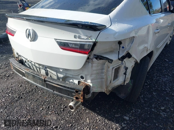 2019 Acura ILX with VIN 19UDE2F30KA000918, listed as a IAAI auction lot 41852271 with 74,037 mi miles. Bid and sale history available at carsss.com. Image 6.