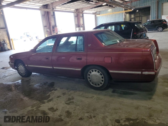 1998 Cadillac DeVille z VIN 1G6KD54Y3WU754718, wystawiony jako Copart lot #60068175 z przebiegiem 64 498 mil mil oraz Czysty tytuł • Clean title. Historia ofert i sprzedaży dostępna na DreamBid. Obrazek 2.