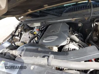 2005 Chevrolet Suburban LT with VIN 3GNFK16Z95G159688, listed as a IAAI auction lot 41492030 with 233,009 mi miles and . Bid and sale history available at DreamBid. Image 9.