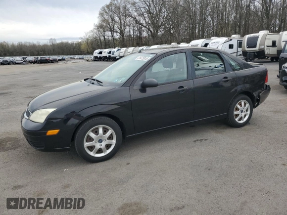 2005 Ford Focus S with VIN 1FAHP34N45W268677, listed as a Copart auction lot 51475915 with 100,397 mi miles and Salvage Title. Bid and sale history available at carsss.com. Image 1.