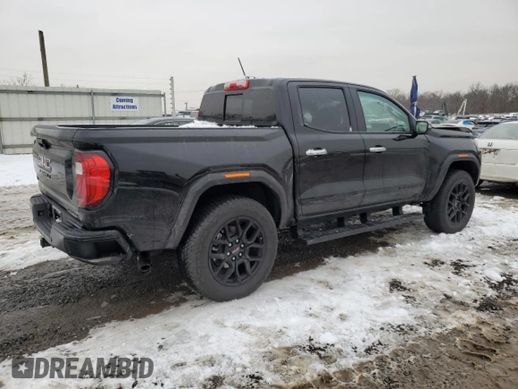 2024 GMC Canyon 4WD Denali with VIN 1GTP6FEK6R1295722, listed as a Copart auction lot 44948475 with 864 mi miles and Salvage Title. Bid and sale history available at carsss.com. Image 3.