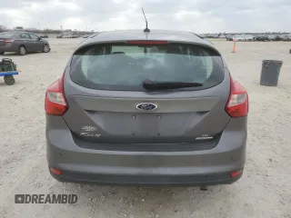 2013 Ford Focus SE with VIN 1FADP3K23DL317553, listed as a Copart auction lot 44225685 with 137,577 mi miles and Salvage Title. Bid and sale history available at carsss.com. Image 6.