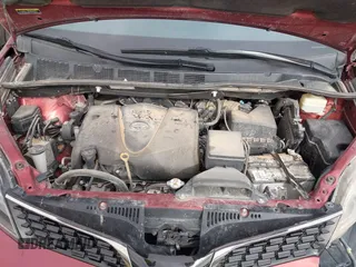 2018 Toyota Sienna SE с VIN 5TDXZ3DC4JS961452, выставлен на аукционе IAAI как лот 41850340 с пробегом 111 229 миль миль и . История ставок и продаж доступна на DreamBid. Изображение 10.
