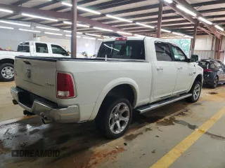 2016 Ram 1500 Laramie z VIN 1C6RR7VMXGS315525, wystawiony jako Copart lot #59046065 z przebiegiem 170 584 mil mil oraz Czysty tytuł • Clean title. Historia ofert i sprzedaży dostępna na DreamBid. Obrazek 3.