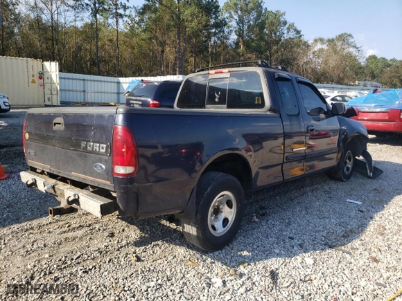 1999 Ford F-150 Work Series with VIN 2FTZX1724XCA24935, listed as a Copart auction lot 72449634 with 349,855 mi miles and Salvage Title. Bid and sale history available at carsss.com. Image 3.
