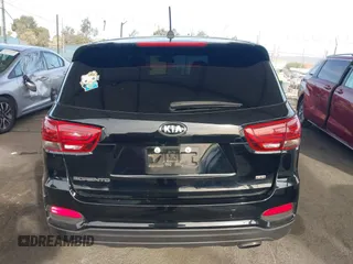 2019 Kia Sorento LX with VIN 5XYPG4A39KG522973, listed as a IAAI auction lot 41353348 with 151,889 mi miles. Bid and sale history available at carsss.com. Image 15.