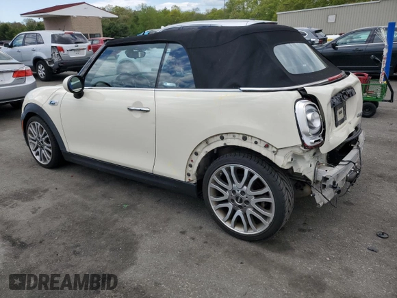 2017 MINI Convertible Cooper S с VIN WMWWG9C5XH3C80635, выставлен на аукционе Copart как лот 56167715 с пробегом 79 485 миль миль и Списание • Salvage title. История ставок и продаж доступна на DreamBid. Изображение 2.