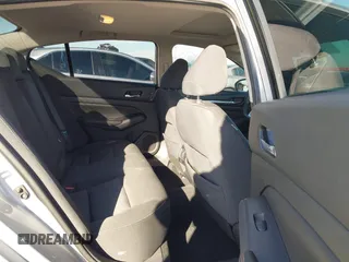 2019 Nissan Altima 2.5 SV with VIN 1N4BL4DV9KC178879, listed as a IAAI auction lot 41611524 with 71,051 mi miles. Bid and sale history available at carsss.com. Image 8.