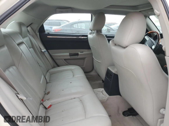 2005 Chrysler 300 with VIN 2C3AA63H05H125190, listed as a Copart auction lot 44228235 with 150,745 mi miles and Salvage Title. Bid and sale history available at carsss.com. Image 11.