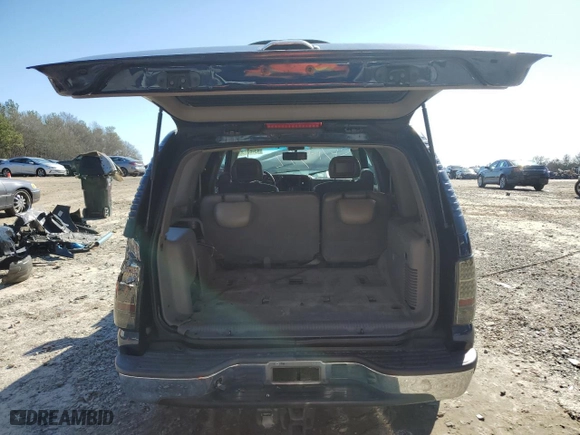 2002 Chevrolet Tahoe LT with VIN 1GNEC13Z92R313048, listed as a Copart auction lot 43463735 with 253,155 mi miles and Salvage Title. Bid and sale history available at carsss.com. Image 6.
