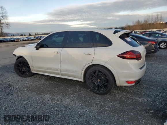 2014 Porsche Cayenne GTS z VIN WP1AD2A21ELA78053, wystawiony jako Copart lot #87922985 z przebiegiem 80 046 mil mil oraz Szkoda całkowita • Salvage title. Historia ofert i sprzedaży dostępna na DreamBid. Obrazek 2.