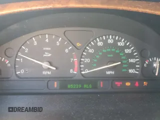 2000 Jaguar S-Type V8 z VIN SAJDA01D4YGL61655, wystawiony jako Copart lot #85873054 z przebiegiem 85 239 mil mil oraz Nie do naprawy • Non repairable. Historia ofert i sprzedaży dostępna na DreamBid. Obrazek 9.