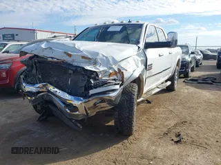 2015 Ram 2500 Laramie with VIN 3C6UR5FL3FG582483, listed as a IAAI auction lot 41307712 with 1 mi miles. Bid and sale history available at carsss.com. Image 16.