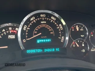 2005 Cadillac Escalade with VIN 1GYEK63NX5R121562, listed as a IAAI auction lot 41923728 with 242,610 mi miles and . Bid and sale history available at DreamBid. Image 16.