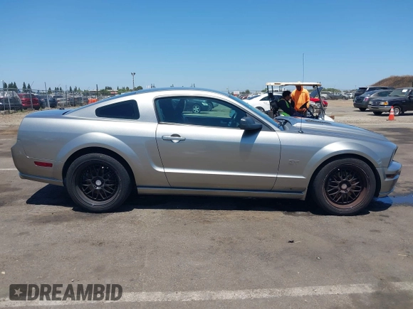 2008 Ford Mustang GT Deluxe with VIN 1ZVHT82H485168327, listed as a IAAI auction lot 42465727 with 115,187 mi miles and . Bid and sale history available at DreamBid. Image 13.