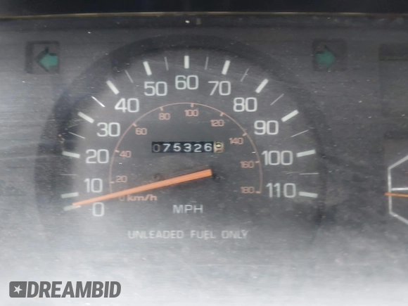 1988 Toyota Pickup с VIN JT5RN75U2J0020695, выставлен на аукционе IAAI как лот 42206950 с пробегом 75 326 миль миль и . История ставок и продаж доступна на DreamBid. Изображение 7.