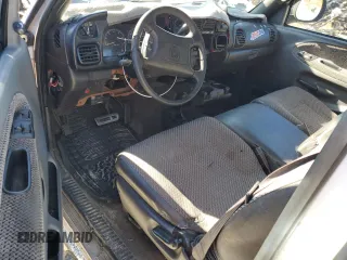 1999 Dodge 2500 with VIN 1B7KF23Z6XJ558288, listed as a Copart auction lot 86252004 with 251,023 mi miles and Salvage title. Bid and sale history available at DreamBid. Image 8.