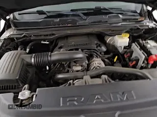 2019 Ram 1500 Rebel z VIN 1C6SRFLTXKN785017, wystawiony jako Copart lot #81164375 z przebiegiem 88 829 mil mil oraz Czysty tytuł • Clean title. Historia ofert i sprzedaży dostępna na DreamBid. Obrazek 14.