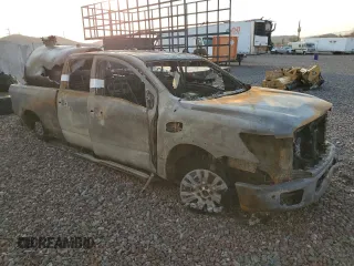 2017 Nissan Titan XD SV with VIN 1N6BA1F44HN557592, listed as a Copart auction lot 62108804 with 0 mi miles and Non Repairable. Bid and sale history available at carsss.com. Image 4.