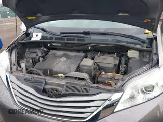 2014 Toyota Sienna XLE with VIN 5TDYK3DC0ES496716, listed as a IAAI auction lot 42494549 with 158,645 mi miles and . Bid and sale history available at DreamBid. Image 10.
