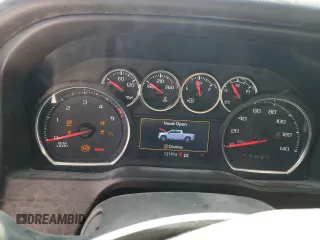 2020 Chevrolet Silverado 3500HD LT with VIN 1GC4YTEY4LF310731, listed as a Copart auction lot 69522614 with 121,916 mi miles and Salvage Title. Bid and sale history available at carsss.com. Image 9.