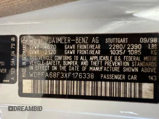 1999 Mercedes-Benz SL 500 z VIN WDBFA68F3XF176338, wystawiony jako Copart lot #58926205 z przebiegiem 46 967 mil mil oraz Tytuł czysty. Historia ofert i sprzedaży dostępna na DreamBid. Obrazek 10.