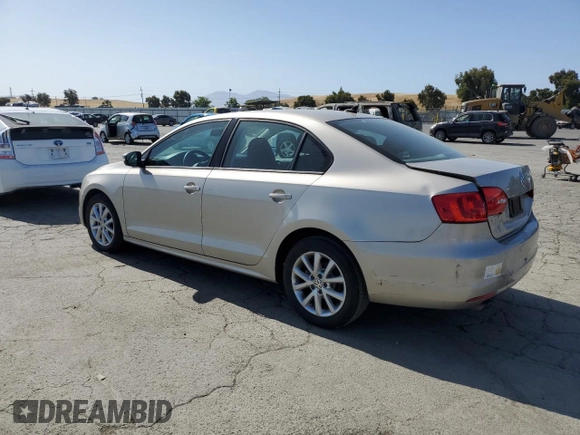 2012 Volkswagen Jetta SE с VIN 3VWDP7AJ0CM456267, выставлен на аукционе Copart как лот 58436325 с пробегом 102 948 миль миль и Списание • Salvage title. История ставок и продаж доступна на DreamBid. Изображение 2.