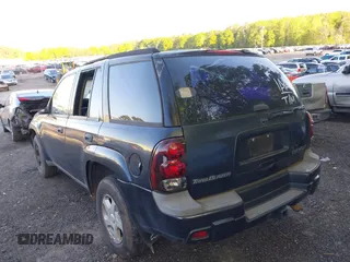 2003 Chevrolet TrailBlazer LS with VIN 1GNDS13S832390456, listed as a IAAI auction lot 42039824 with 1 mi miles. Bid and sale history available at carsss.com. Image 3.