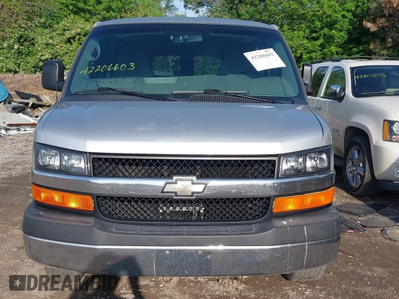2011 Chevrolet Express Passenger 1LT with VIN 1GAZG1FG1B1119792, listed as a IAAI auction lot 42206603 with 137,634 mi miles and . Bid and sale history available at DreamBid. Image 12.